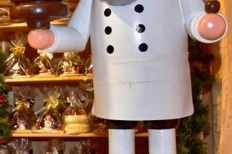Räuchermänner gestohlen - Einer der beiden gestohlenen Deko-Räuchermänner.