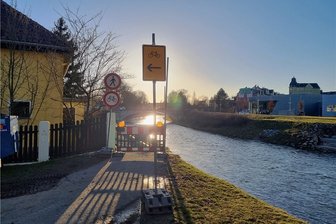Rad- und Gehweg an der Weißen Elster in Plauen zurzeit teilweise gesperrt - In Plauen kann derzeit der Weg an der Weißen Elster nur eingeschränkt genutzt werden.
