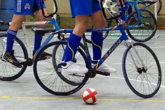 Radballer eröffnen Verbandsliga-Saison in Lippersdorf - In Lippersdorf steigt diesen Samstag der erste Spieltag der Radball-Verbandsliga.
