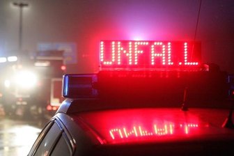 Radfahrer schwer verletzt - Zeugen gesucht -