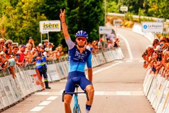 Radsportler aus dem Erzgebirge feiert ersten Sieg im Profibereich - Bejubelte seinen ersten Profi-Sieg: Moritz Kretschy.
