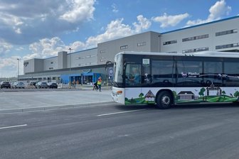 Rätsel ums Aus der Amazon-Buslinie von Plauen nach Hof - Abgefahren: Die Buslinie 51 vom Vogtland ins Gewerbegebiet nach Hof und zurück ist schon wieder Geschichte.