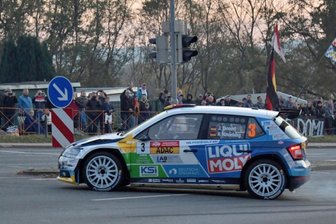 Rallye-Asse ziehen in Zwickau alle Blicke auf sich -