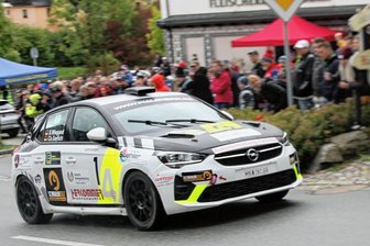 Rallye Grünhain verlässt notgedrungen ihr Wohnzimmer - Auf dem Weg zum Triple? Sepp Wiegand vom MC Grünhain - hier auf dem heimischen Rundkurs in der Klosterstadt im September 2022 - wird diesen Sonnabend sicher alles daran setzen, um bei der 19. Rallye Grünhain seinen dritten Sieg in Folge zu feiern. Dazu allerdings muss auf 35 Wertungskilometern alles stimmen. Die Konkurrenz ist groß. 