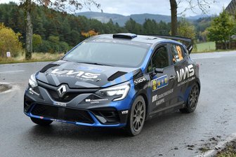 Rallye Zentraleuropa: Duo aus dem Erzgebirge fährt beim Weltmeisterschaftslauf auf Klassenrang zwei - Im Renault Clio Rally3 gingen der Crottendorfer Carsten Mohe und sein Tannenberger Beifahrer Alexander Hirsch an den Start.