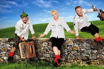 Randfichten feiern ihren 30. Geburtstag zum Fantreffen - De Randfichten in aktueller Besetzung: Michael Rostig, Marion Frank und René Schröder (v. l.).