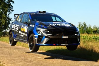 Rang 2 trotz Bestzeit: Rallye-Pilot aus dem Erzgebirge verpasst Klassensieg nur haarscharf - Mit seinem Clio war Carsten Mohe bei der Rallye Stemweder Berg immer schnell unterwegs.