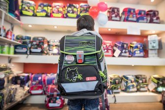 Ranzen-Kauf: Magischer Moment für Kinder, Schock für viele Eltern -