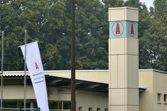 Rassismus im Netz: Schoeller mahnt Mitarbeiter ab - Das Werk in Weißenborn.