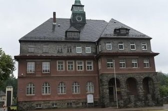 Rathaus in Meinersdorf wird neu gestaltet - Das Rathaus im Ortsteil Meinersdorf. 