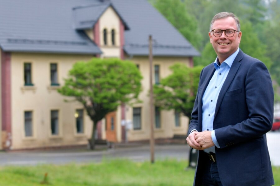 Rathauschef setzt auf das Miteinander - Rico Gerhardt (CDU) möchte Chef im Rathaus von Oberschöna bleiben. 