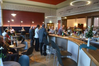 Ratskellersaal: Rodewisch will bessere Raumakustik - Im Rodewischer Ratskeller war zuletzt die Bar im Saal saniert worden. Jetzt soll dort die Akustik verbessert werden. 