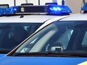 Raub in Seniorenheim: 39-Jähriger schlägt Bewohnerin nieder -