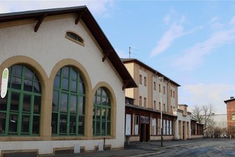 Raubdelikte am Werdauer Bahnhof - Am Werdauer Bahnhof sind zwei Personen ausgeraubt worden.