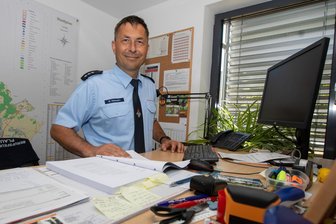 Rauchgeruch in Plauener Tiefgarage alarmiert die Feuerwehr - Mario Wetzstein, Einsatzleiter der Berufsfeuerwehr Plauen.