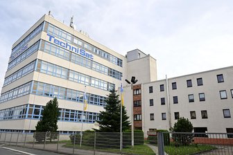 Raumfahrtunternehmen übernimmt Technisat-Werk im Vogtland - Das Technisat-Werk in Schöneck.