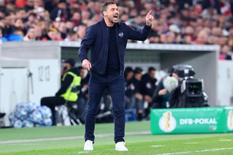 RB Leipzig: Besser, aber ein Makel bleibt - RB-Interimstrainer Zsolt Löw setzt auf die Jugend.