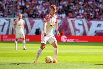 RB Leipzig: Dani Olmo verlängert bis 2027 - Dani Olmo bleibt. Der Spanier hat seinen Vertrag vorzeitig bis 2027 verlängert. 