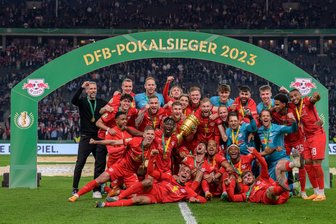 RB Leipzig in der 1. Bundesliga, Saison 2023/24: Kader, Spielplan und mehr - Das offizielle Mannschaftsfoto von RB Leipzig - dem diesjährigen DFB-Pokalsieger - steht noch aus.