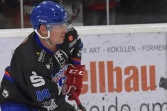 Re-Start: Wölfe fletschen wieder die Zähne - Schönheides Routinier und Torjäger Petr Kukla steht mit seinem Team ab diesem Sonntag endlich wieder auf dem Eis.