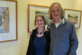 „Refugium Landschaft“: Adorfer Künstlerpaar stellt in Bad Elster aus - Das Künstlerehepaar Anke und Andreas Rudloff.