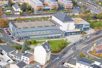 Regen und kühle Temperaturen: Plauener Freibadsaison 2024 ist beendet - Wer in Plauen schwimmen gehen möchte, muss ab sofort wieder das Stadtbad nutzen. Die Freibadsaison wurde beendet.