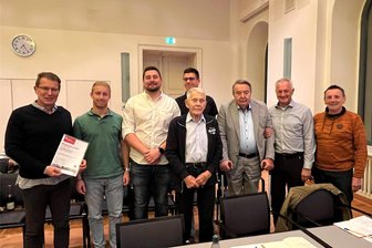 Reichenbach: Bürgerpreise belohnen Kult-Party, Advents- und Pflanzaktion - Das Tennisfasching-Team des VTC 1892 Reichenbach hat in 60 Jahren die Veranstaltung zum Kult gemacht.
