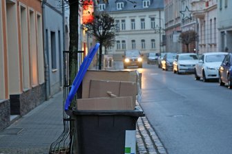 Reichenbach: Papiermüllentsorgung ändert sich durch Sternenweihnacht - Reichenbach: Am Samstag kommt es zu Änderungen bei der Müllentsorgung.