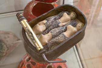 Reichenbach: Rummel um vier erotische Nixen in der Sardinendose - Das sind sie, die berühmten Nixen in der Ölsardinendose. „Sardinien" wurde einst in Karl-Marx-Stadt zum Hit.