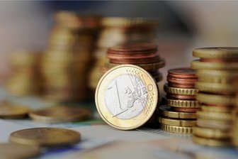 Reichenbach: Stadt erhöht 2022 die Kita-Beiträge - Für den Kita-Besuch ihrer Kinder müssen die Reichenbacher im nächsten Jahr tiefer in die Tasche greifen. 