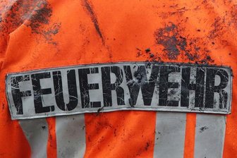 Reichenbach: Transporter steht in Flammen -