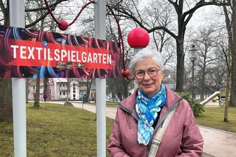 Reichenbach: Was sich der Parkverein in diesem Jahr vornimmt - Heike Albert, Vorsitzende des Fördervereins Parkanlagen der Stadt Reichenbach, im Trinitatispark. Sie wünscht sich mehr Mitstreiter.