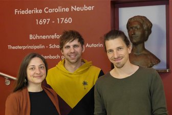 Reichenbach: Wie das Neuberinhaus Lust auf Kultur machen will - Neuberinhaus-Chef Severin Zähringer (Mitte) freut sich, jetzt mit Tina Weidhaas und Christian Nestler zwei Kulturpädagogen im Team zu haben, die soziokulturelle Angebote für alle Bevölkerungsgruppen entwickeln.