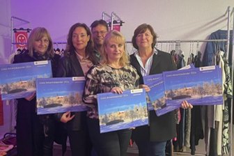 Reichenbacher Lions: Adventskalender mit attraktiven Preisen hinter den Türchen - Frisch da und schon begehrt - 40 Adventskalender haben die Lions bei der Halloween-Einkaufsnacht verkauft.