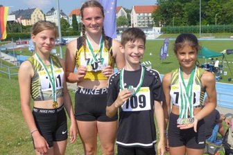 Reichenbacher Talente bringen elf Medaillen mit - Vier der Reichenbacher Medaillengewinner: Mia Rahnfeld, Alina Hartnuß, Maximilian Kautz und Marie Hendel (von links).