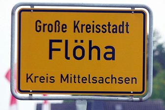 Reichsbürgerin, 75, terrorverdächtig: Was trieb Elisabeth R. aus Flöha des Nachts in ihrem Garten? - Die pensionierte Reichsbürgerin Elisabeth R. zog vor einigen Jahren nach Flöha. Nachbarn beschreiben sie als Eigenbrötlerin. 