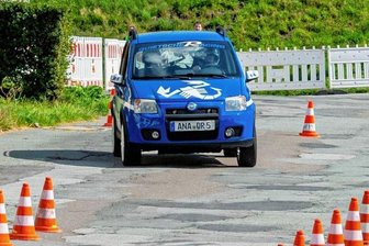 Reifen laufen in Annaberg heiß - Hat im Fiat Panda 4x4 alles gegeben und sich Rang 3 in seiner Serienklasse erkämpft: Markus Herzig vom AMC Annaberg