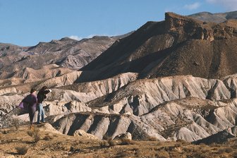 Reisetipp Andalusien: Filmreifes Almería - Wüste von Tabernas: Die in Europa einzigartige Landschaft zieht nicht nur Touristen und Naturwissenschaftler, sondern auch jede Menge Filmemacher an.