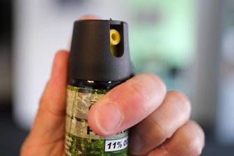 Reizgas-Angriff im Chemnitzer Vita-Center: Sicherheitsmitarbeiter leicht verletzt - 23-Jähriger greift Sicherheitsmitarbeiter mit Reizgas an