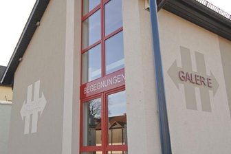 Rekordteilnehmerzahl bei den "Offenen Monaten" - Das Hartmann-Haus in Oelsnitz. Am Freitag beginnt wieder die traditionelle Sommerausstellung.