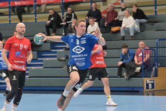 Remis löst gemischte Gefühle aus: Auer Juniorteam verpasst Erfolgserlebnis knapp - Das Auer Juniorteam um Nico Planken, der mit neun Toren erfolgreichster Werfer war, schrammte am Sonntag knapp am zweiten Saisonsieg vorbei.