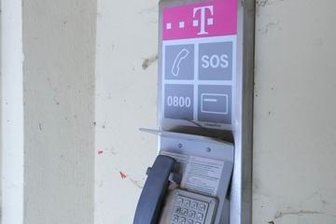 Defekter Fernsprecher
