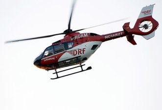 Rettungseinsatz nach Arbeitsunfall am Freiberger Bahnhof - Ein Arbeitsunfall hat am späten Montagnachmittag für einen Rettungseinsatz am Freiberger Bahnhof gesorgt.