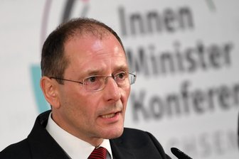 Rettungshubschrauber im Einsatz: Sachsens Ex-Innenminister in Unfall verwickelt - Gegen ihn laufen derzeit Ermittlungen: Sachsens ehemaliger Innenminister Markus Ulbig (CDU).