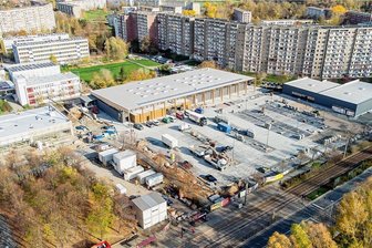 Rewe möchte im Chrieschwitzer Hang in Plauen eröffnen: Termin steht jetzt fest - Baustelle am Chrieschwitzer Hang: Der neuen Nahversorger Rewe nimmt immer mehr Gestalt an.