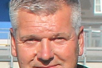 RFC-Coach hält an 40er-Marke fest - Carlo Kästner - Trainer desReichenbacher FC