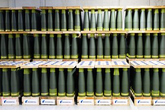 Rheinmetalls Wachstum verlangsamt sich - Interesse an Werft - Artilleriegranaten von Rheinmetall im größten Werk der Rüstungsschmiede in Unterlüß (Niedersachsen).