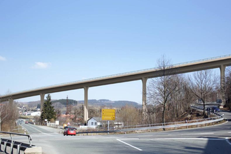 So könnte die Brücke aussehen, laut einer Bildmontage von 2008.