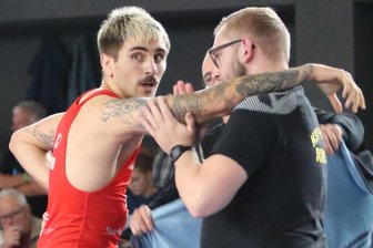 Ringer-Regionalliga: Pausa/Plauen mit Punkteteilung in Potsdam - Neuzugang Sven Menzel kommt vom 1. Luckenwalder SC nach Pausa, hat seine Wurzeln jedoch in Potsdam. Beim 15:15 in Potsdam holte Menzel einen wichtigen Sieg.