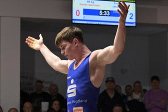 Ringer-Regionalliga: WKG Pausa/Plauen ganz dick im Rennen um die Medaillen - Jakub Kesy war nach seinem 4:0-Sieg in der Klasse bis 66 kg/Freistil zufrieden.